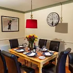 21 Village * Killarney