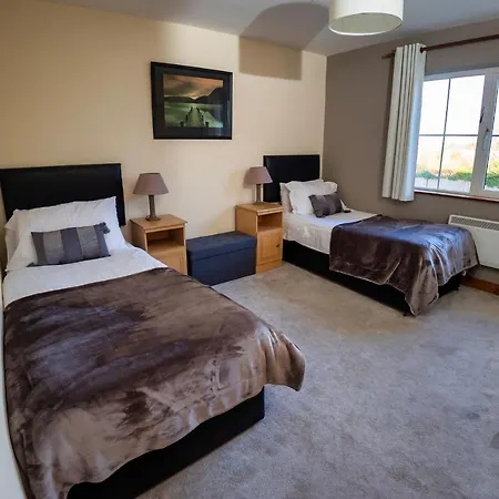 21 Village * Cill Airne