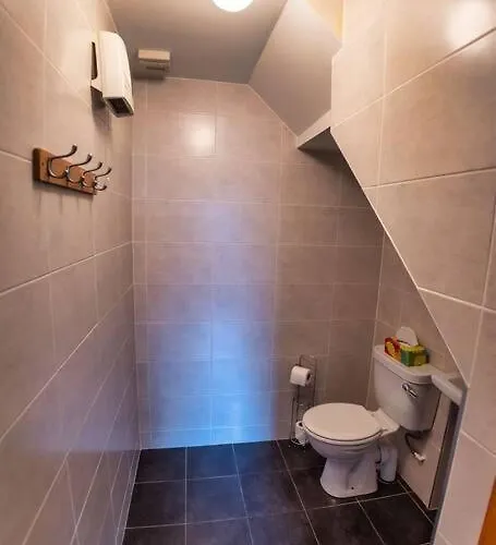 21 Village Killarney