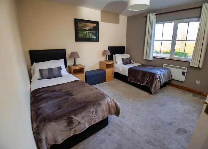 21 Village * Cill Airne